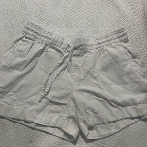 Old navy woman shorts